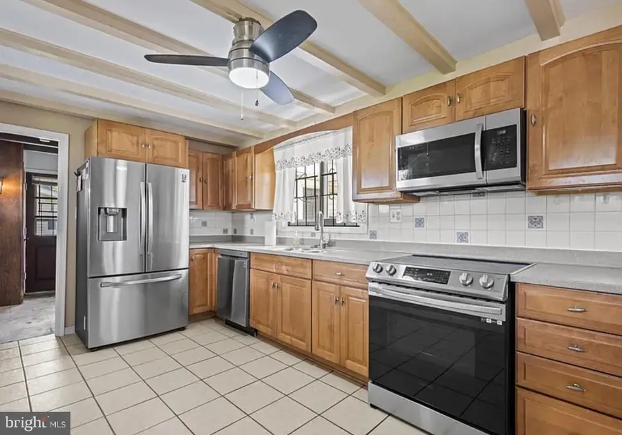 3405 Joann Dr, Baltimore, MD 21244 - #2