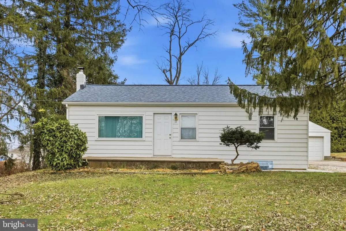 10 Matthews Ave, Cockeysville, MD 21030 - Image #1