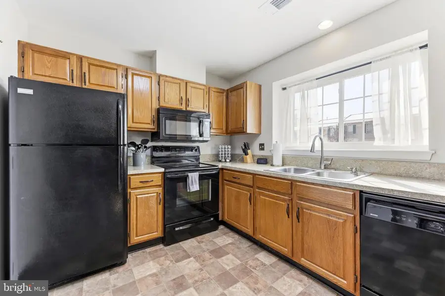 6 Campton Ct, Nottingham, MD 21236 - #3