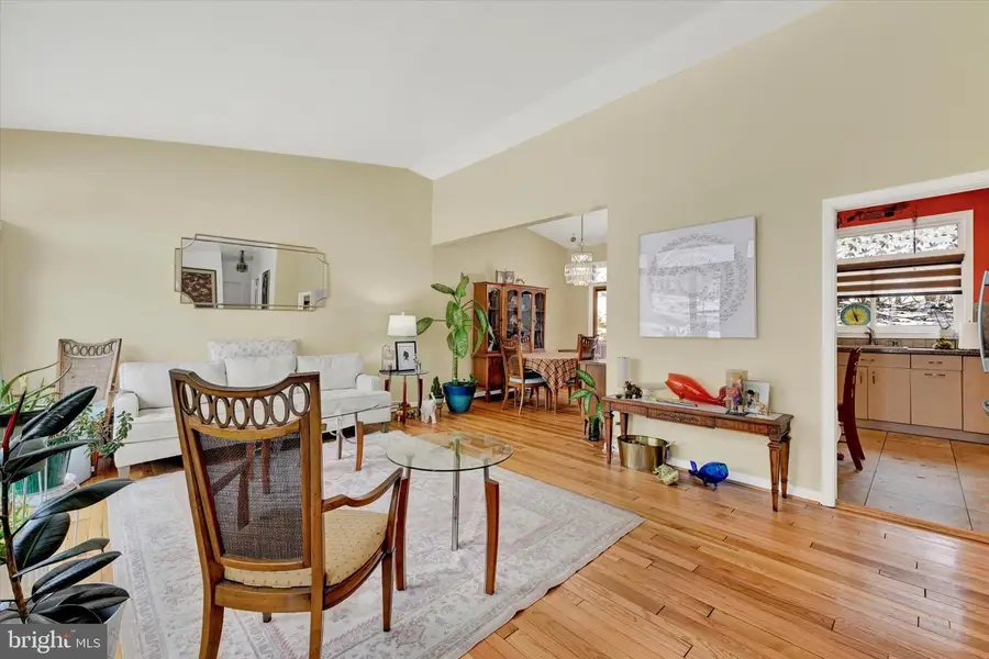 6816 Timberlane Rd, Baltimore, MD 21209 - #3