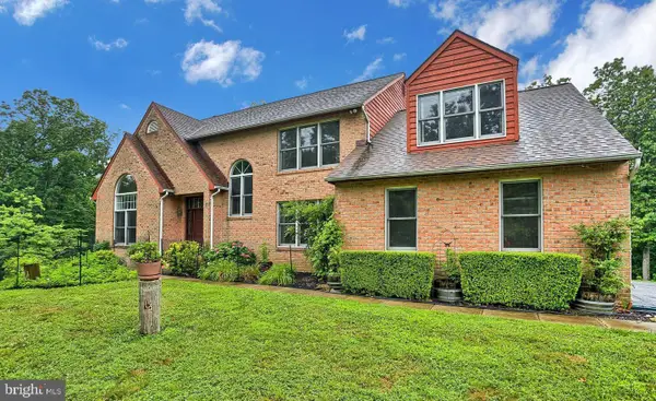 13 Brian Daniel Ct, REISTERSTOWN, MD 21136