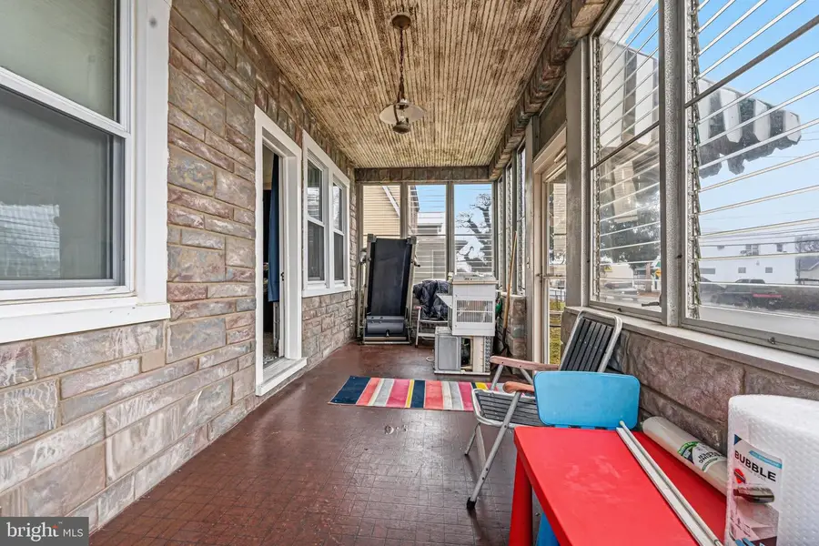 6909 North Point Rd, Sparrows Point, MD 21219 - #3