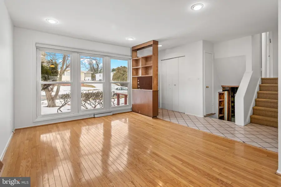 1002 Scotts Hill, Pikesville, MD 21208 - #3