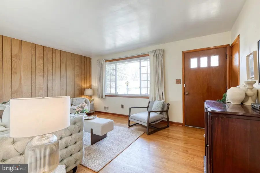 2905 Knoll Acres Dr, Baltimore, MD 21234 - #3