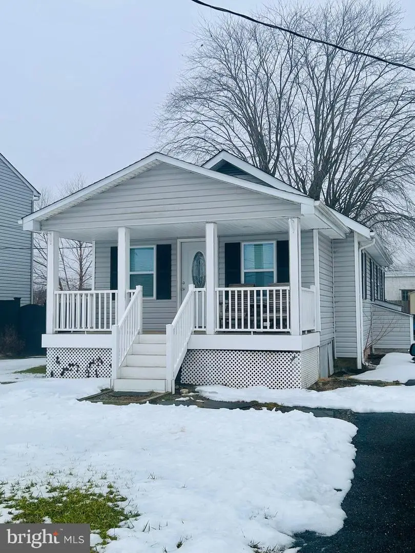 7343 Greenbank Rd, Baltimore, MD 21220 - #1