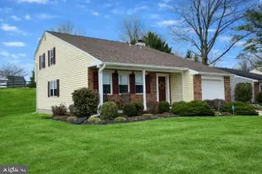 9228 Bowline Rd, Baltimore, MD 21236 - #2