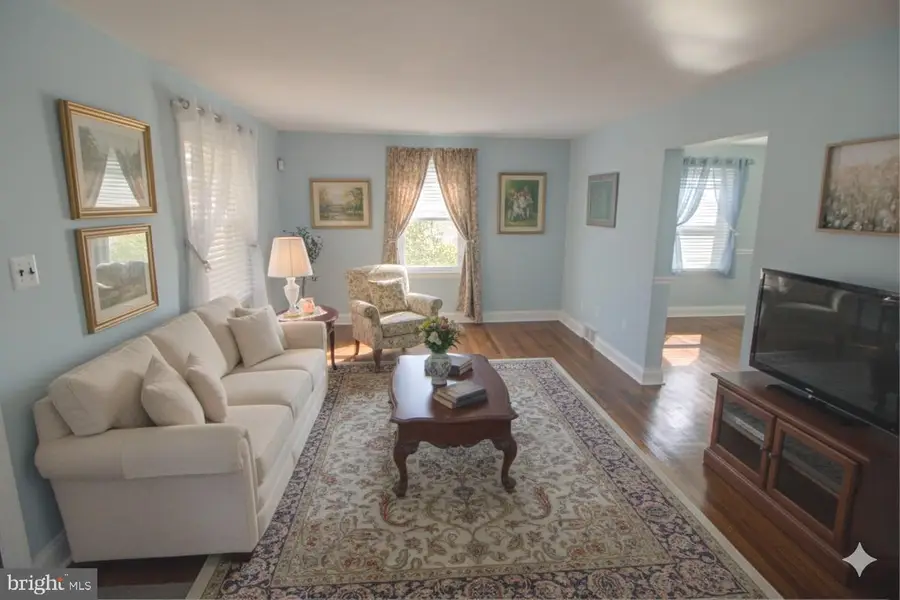 1211 Poplar Ave, Arbutus, MD 21227 - #3