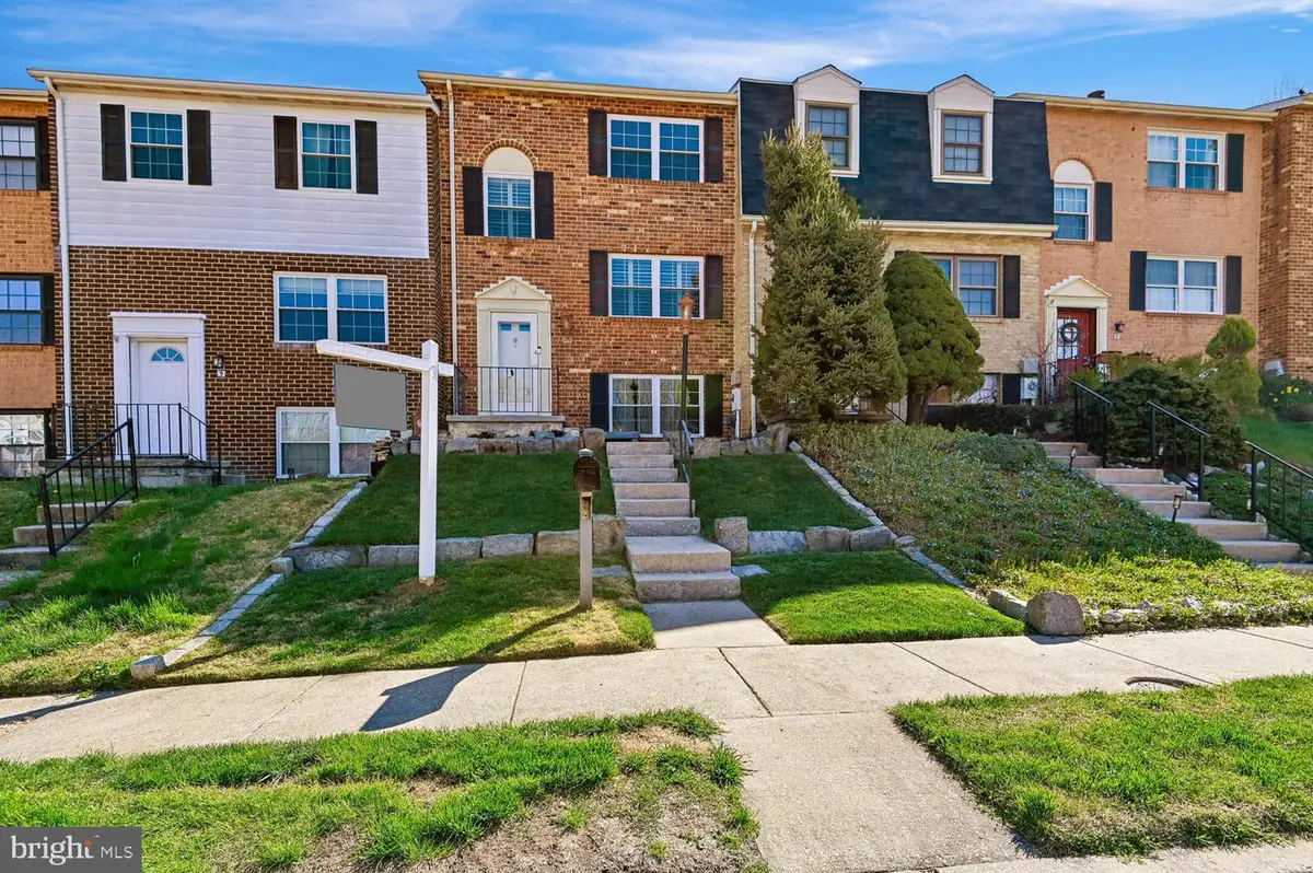 7 Drawbridge Ct, Baltimore, MD 21228 - #1