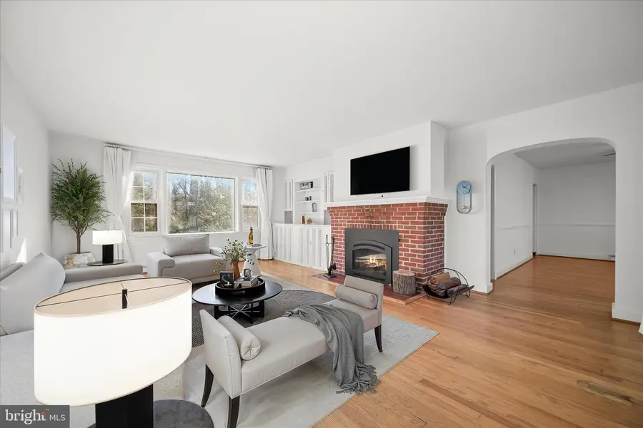 3637 Sussex Rd, Pikesville, MD 21207 - #3