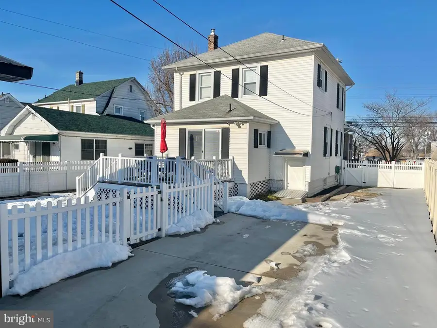 6807 N Point Rd, Sparrows Point, MD 21219 - #2