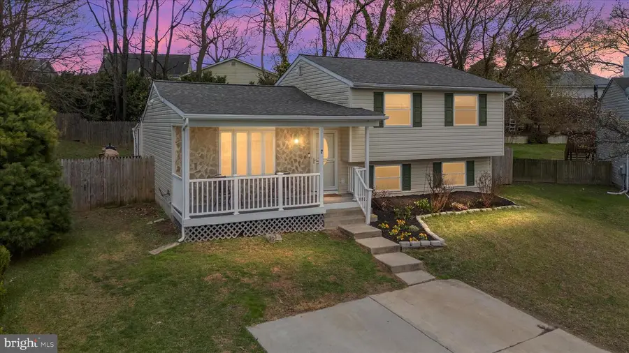 7 Honey Locust Ct, Essex, MD 21221 - #2