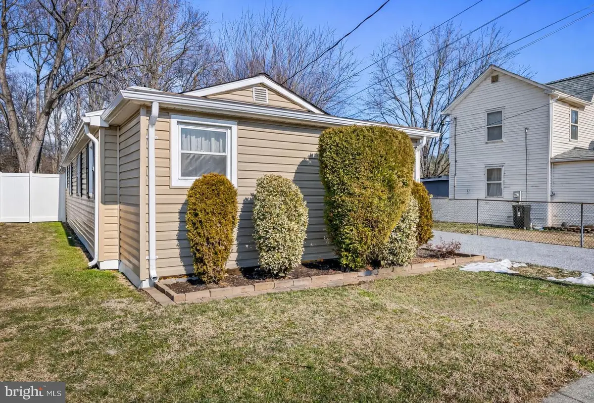 2519 Sycamore Ave, Baltimore, MD 21219 - #1