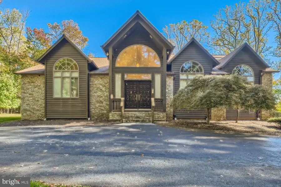 12524 Valley Pines Dr, Reisterstown, MD 21136 - #2