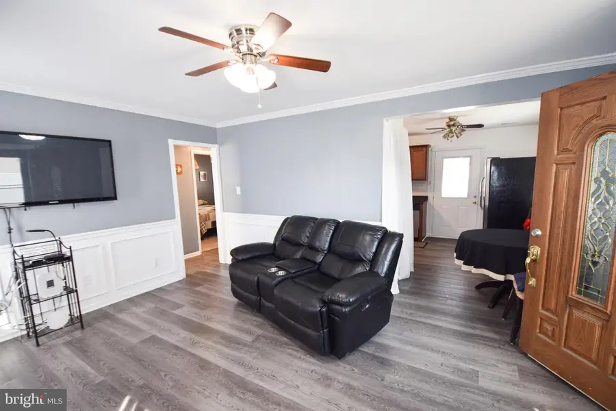 8128 Dundalk Ave, Baltimore, MD 21222 - #3