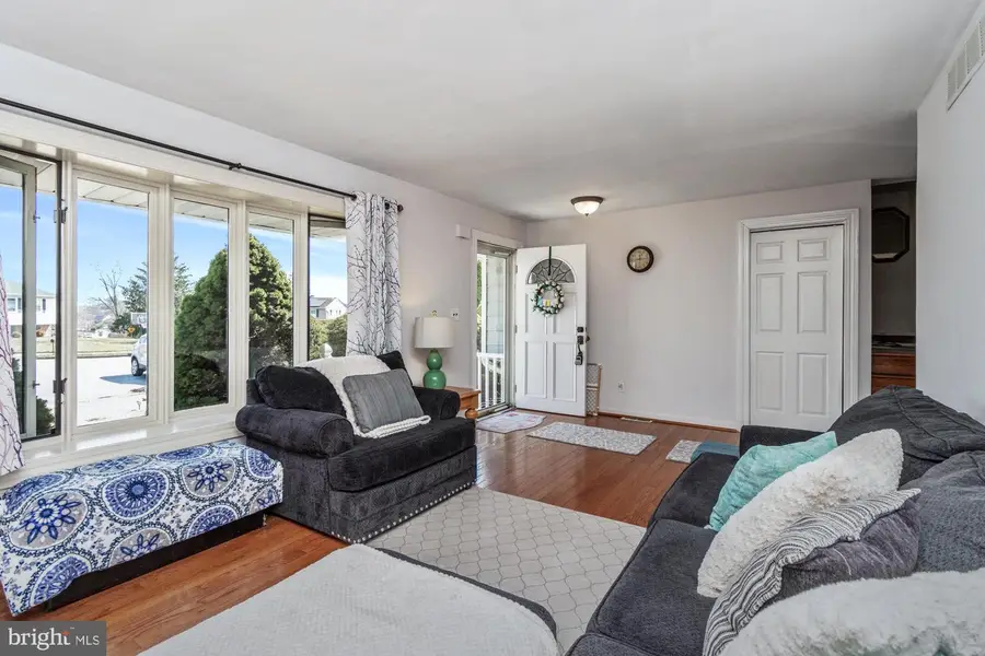 9202 Santa Rita Rd, Baltimore, MD 21236 - #3