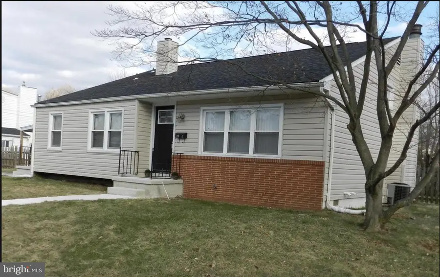 3911 Southern Cross Dr, Gwynn Oak, MD 21207 - #2