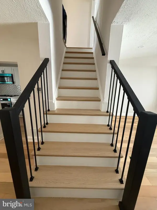 8339 Kavanagh Rd, DUNDALK, MD 21222