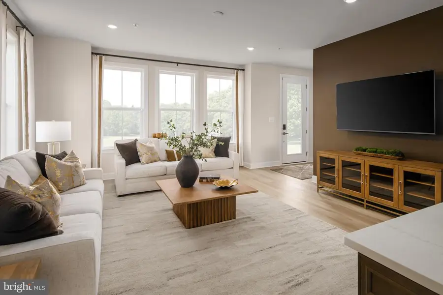 9402 Gerst Rd, Perry Hall, MD 21128 - #2