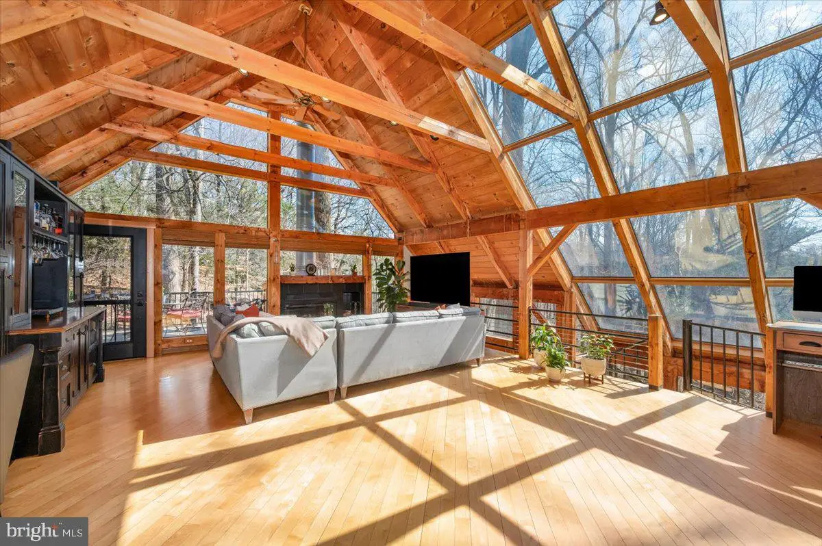 213 Sherwood Rd, Cockeysville, MD 21030 - #1