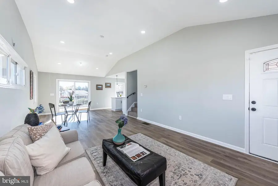 6822 Huntington Dr, Baltimore, MD 21207 - #3