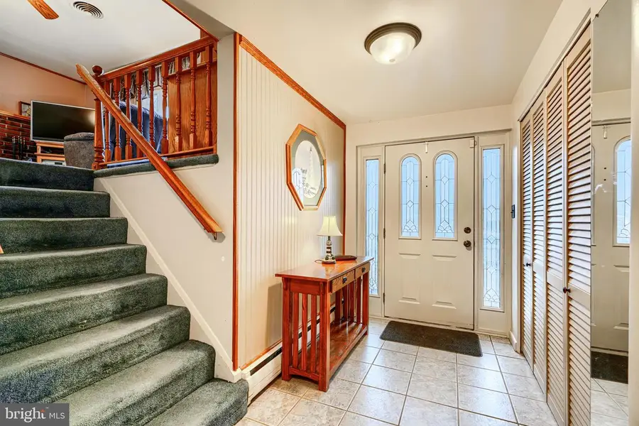 1220 Hillshire Rd, Dundalk, MD 21222 - #3