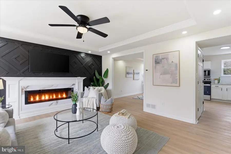 21 Kintore Ct, Parkville, MD 21234 - #3