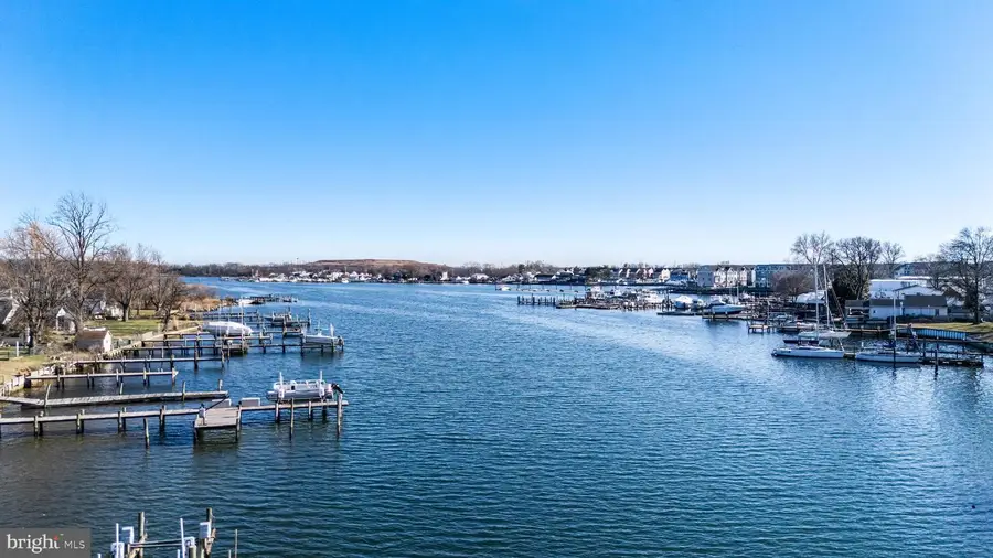 8101 Shore Rd, Baltimore, MD 21222 - #3