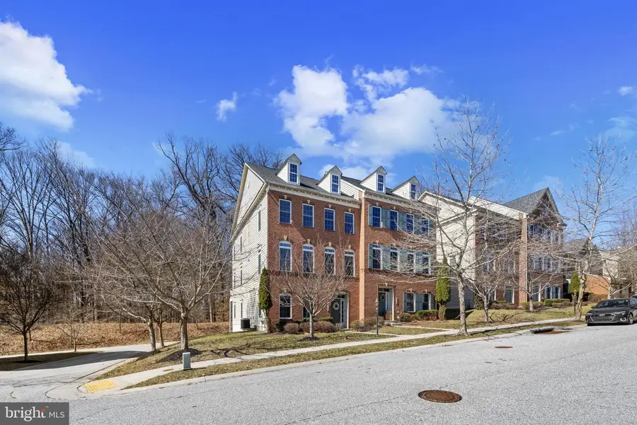 8700 Springvale Dr, Lutherville Timonium, MD 21093 - #3