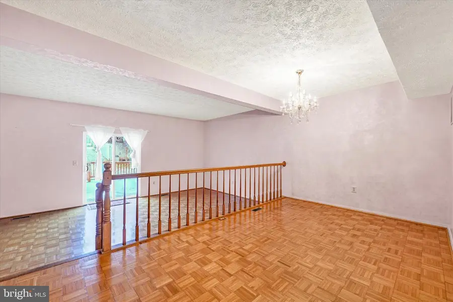 9 Rachel Ct, Owings Mills, MD 21117 - #3