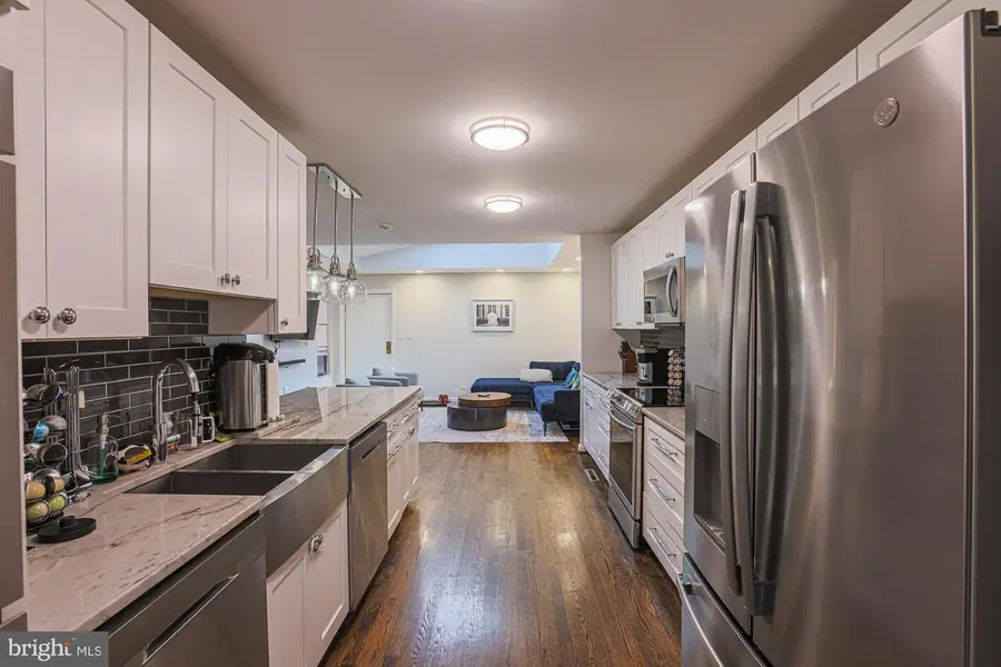 110 Old Crossing Dr, Baltimore, MD 21208 - #2