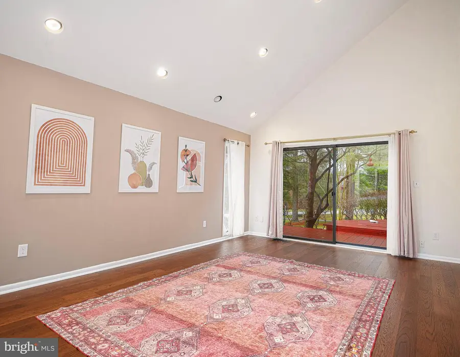 2307 Hidden Glen Dr, Owings Mills, MD 21117 - #3