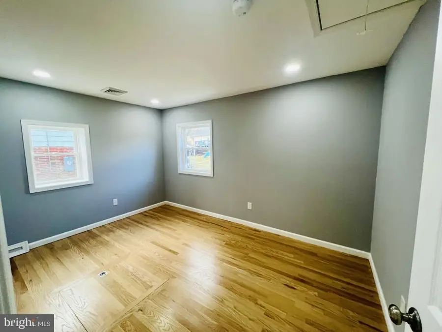 34 Compass Rd, Middle River, MD 21220 - #3