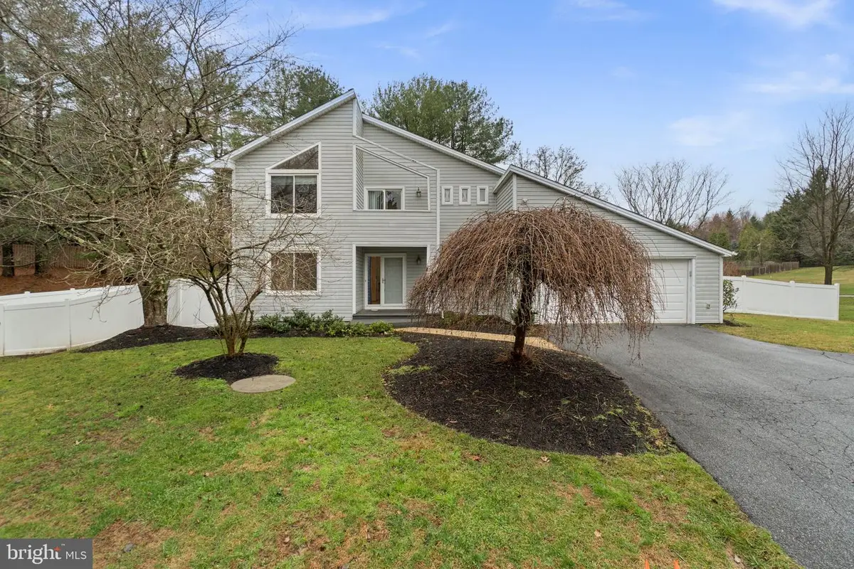 2 Dorset Hill Ct, Owings Mills, MD 21117 - #1