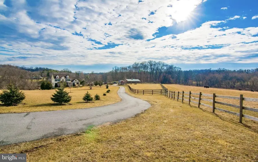 4525 Beckleysville Rd, Hampstead, MD 21074 - #2