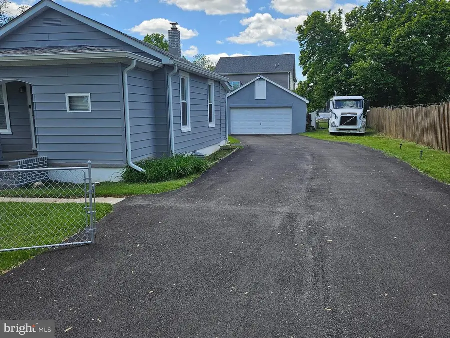 6608 Fairmount Ave, Baltimore, MD 21215 - #2