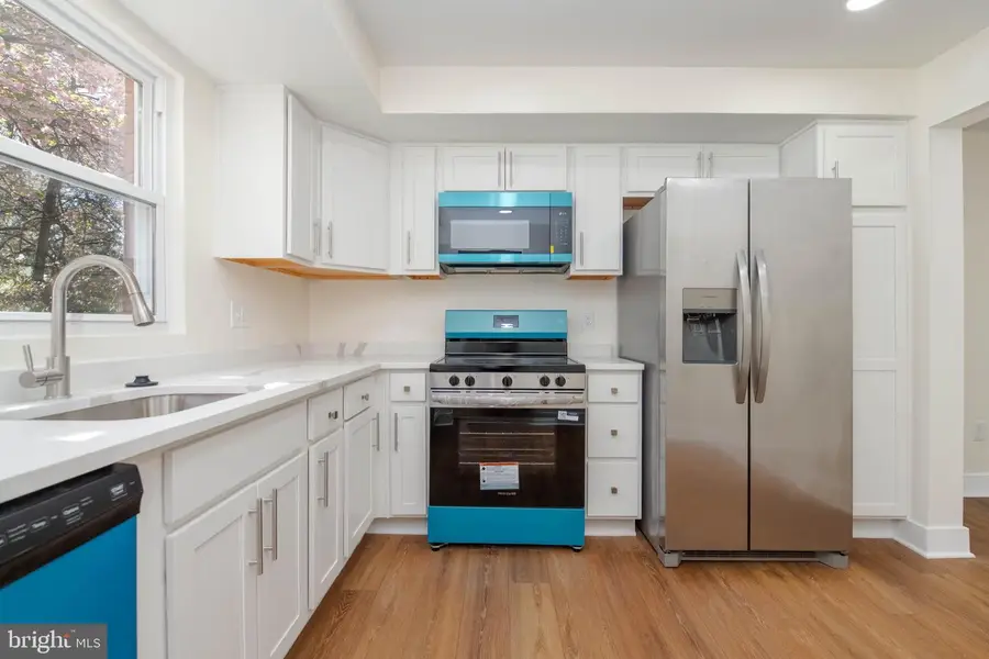 27 Cornbury Ct, Owings Mills, MD 21117 - #3