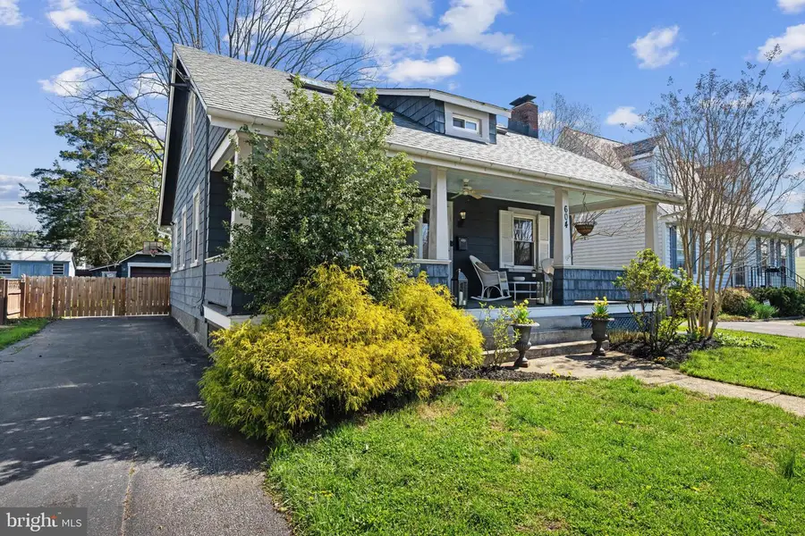 604 College Ave, Lutherville Timonium, MD 21093 - #2