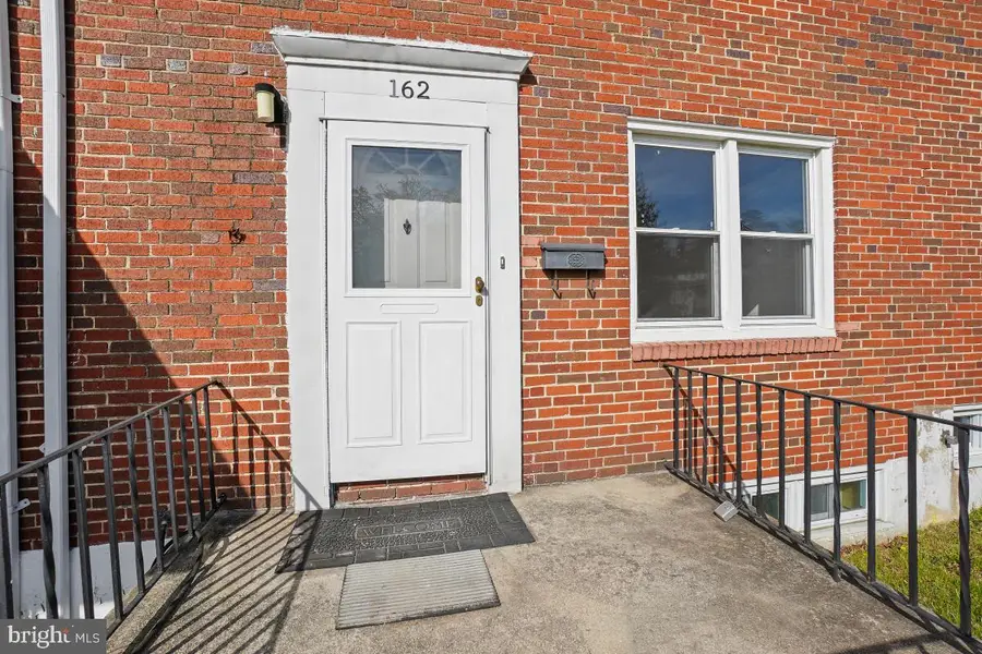 162 Cherrydell Rd, Baltimore, MD 21228 - #2