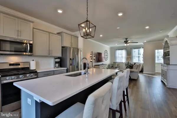 5059 Silver Oak Dr, ROSEDALE, MD 21237