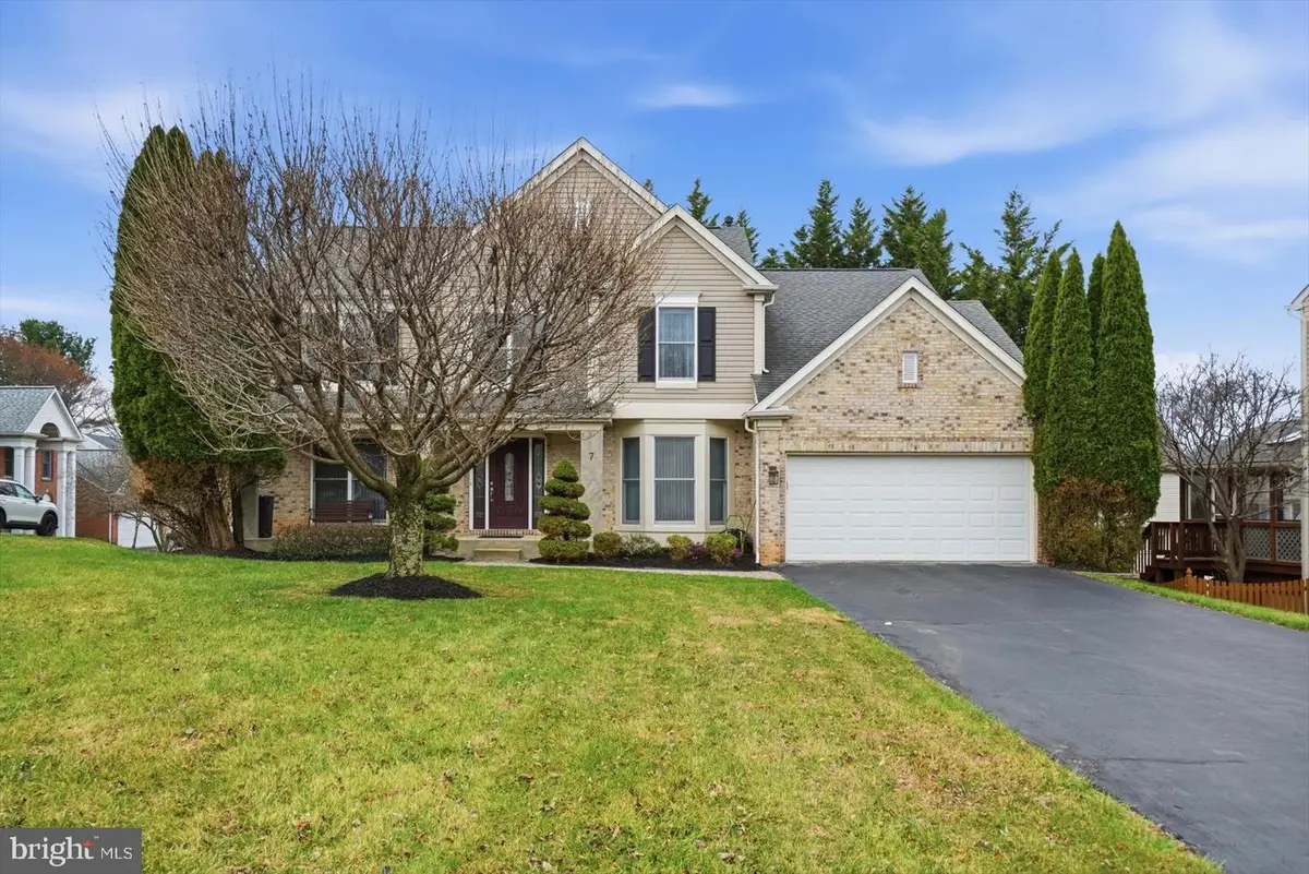7 Cornfield Ct, Reisterstown, MD 21136 - #1