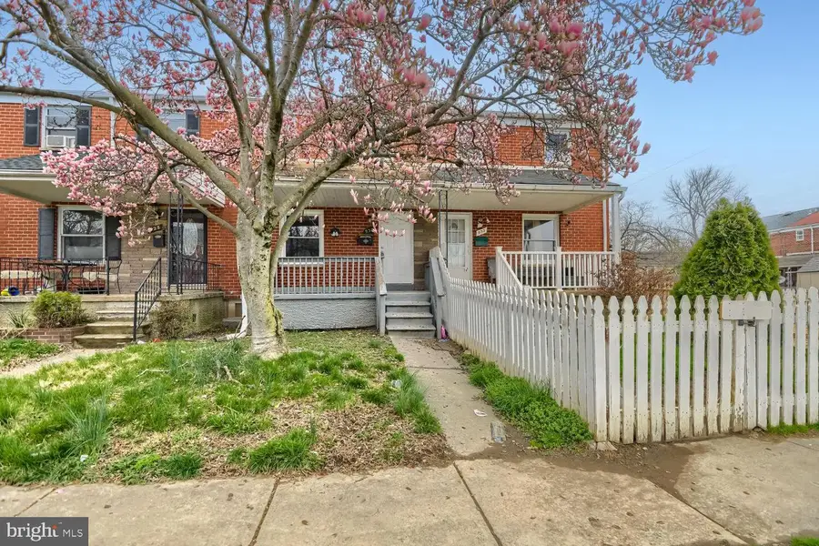 930 Foxwood Ln, Essex, MD 21221 - #2