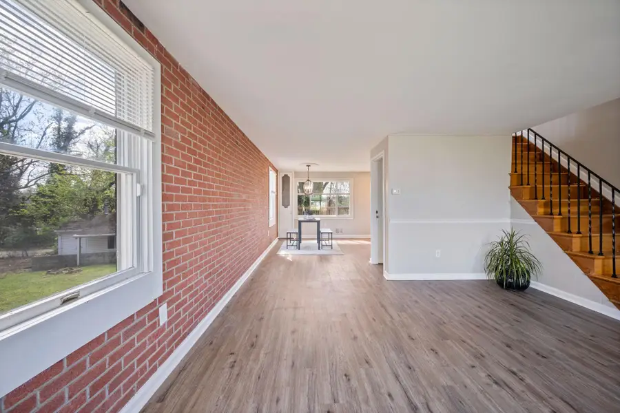 3225 Ryerson Cir, Baltimore, MD 21227 - #3