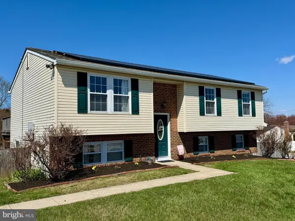 9469 Seven Courts Dr, NOTTINGHAM, MD 21236