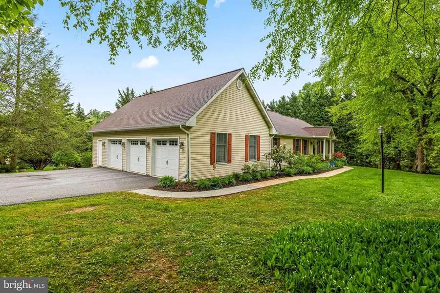 904 Maplehurst Ln, Monkton, MD 21111 - #2