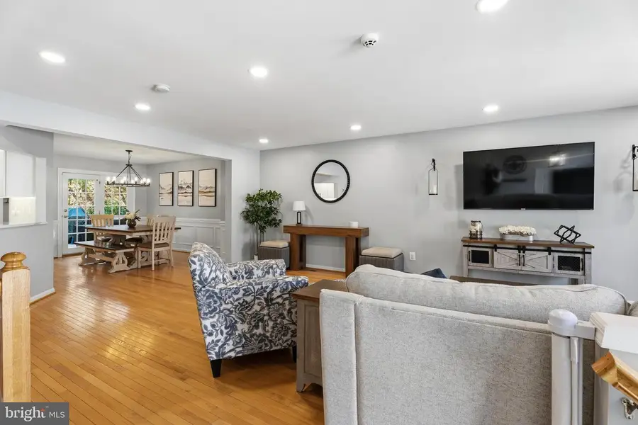 11928 Thurloe Dr, Lutherville Timonium, MD 21093 - #2