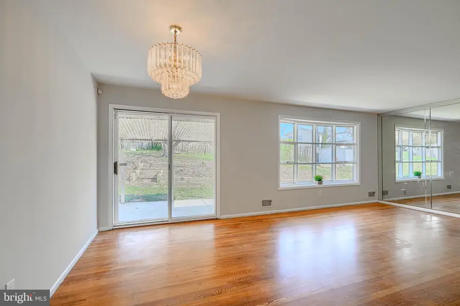 1741 Ellinwood Rd, Rosedale, MD 21237 - #3