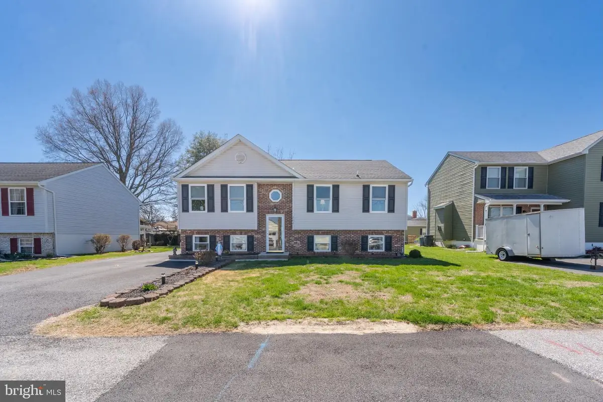 202 St Marys Rd, Essex, MD 21221 - #1