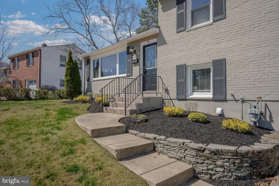 6 Pickett Rd, Lutherville Timonium, MD 21093 - #3