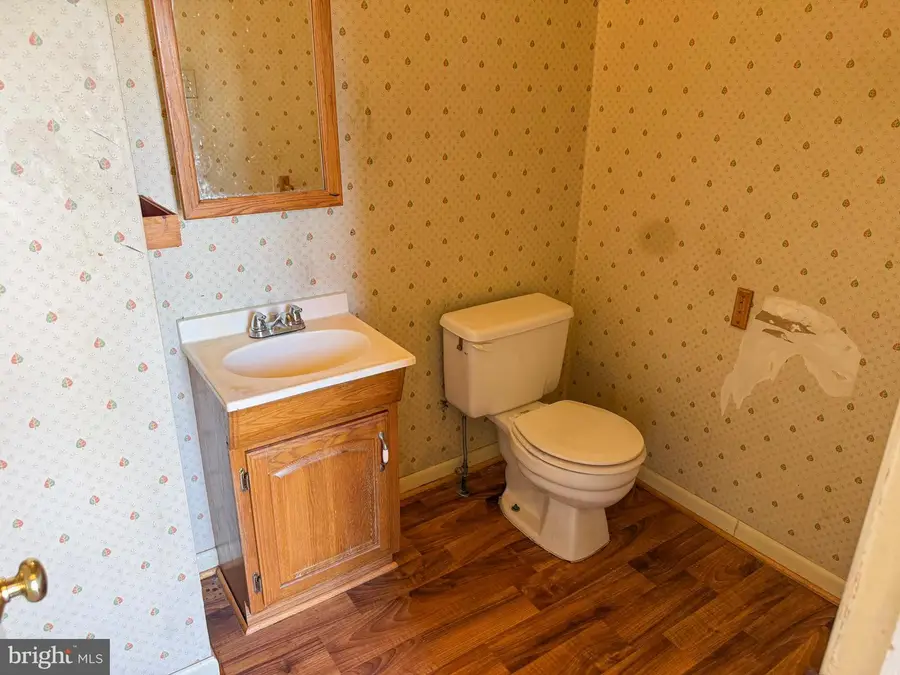 12342 Boncrest Dr, Reisterstown, MD 21136 - #2