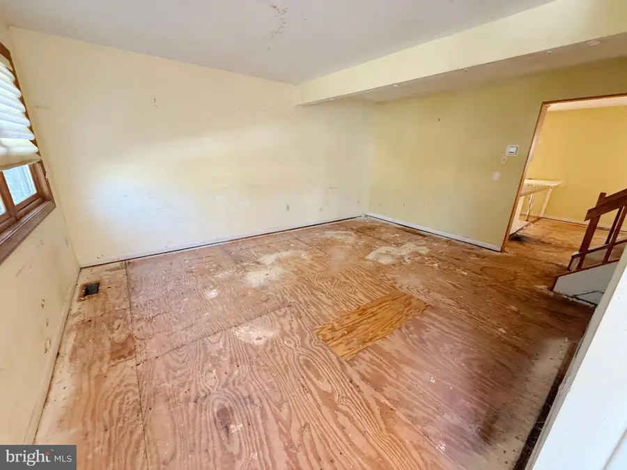 12342 Boncrest Dr, Reisterstown, MD 21136 - #3